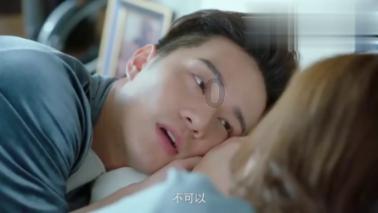 你就这么不怕死？给猫主子剪胡须！