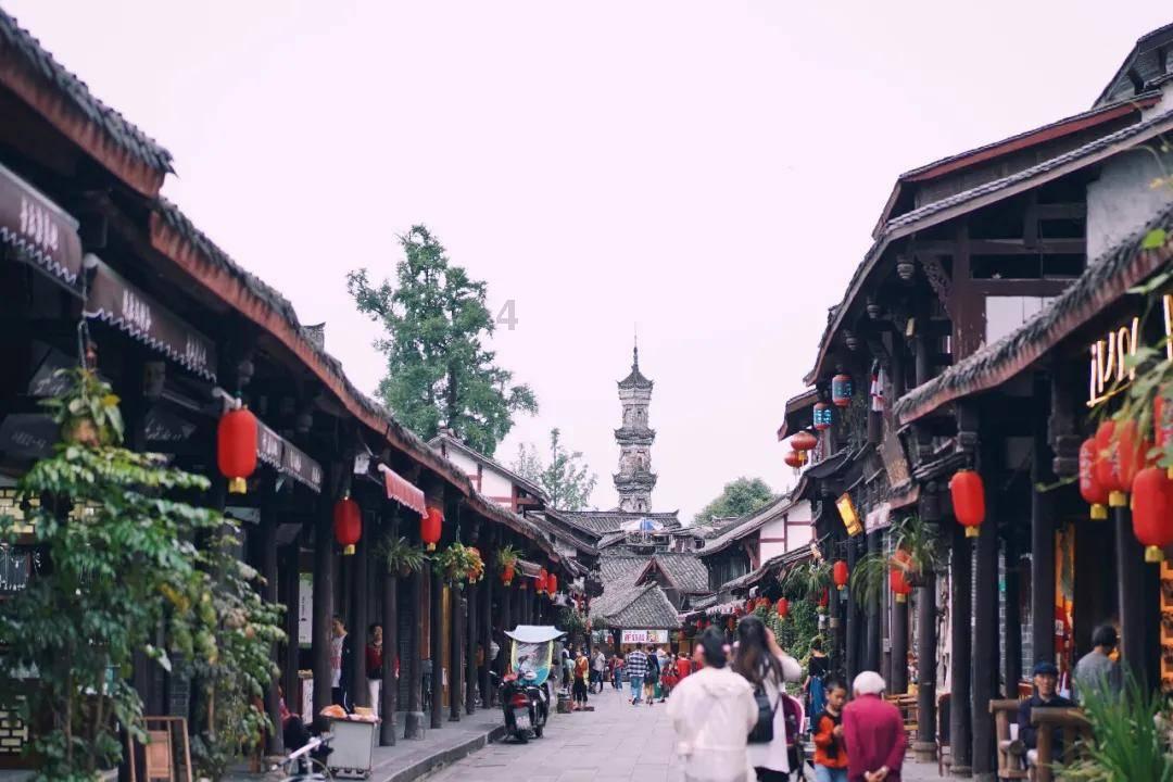 学汽修去学校好还是做学徒好游戏画面